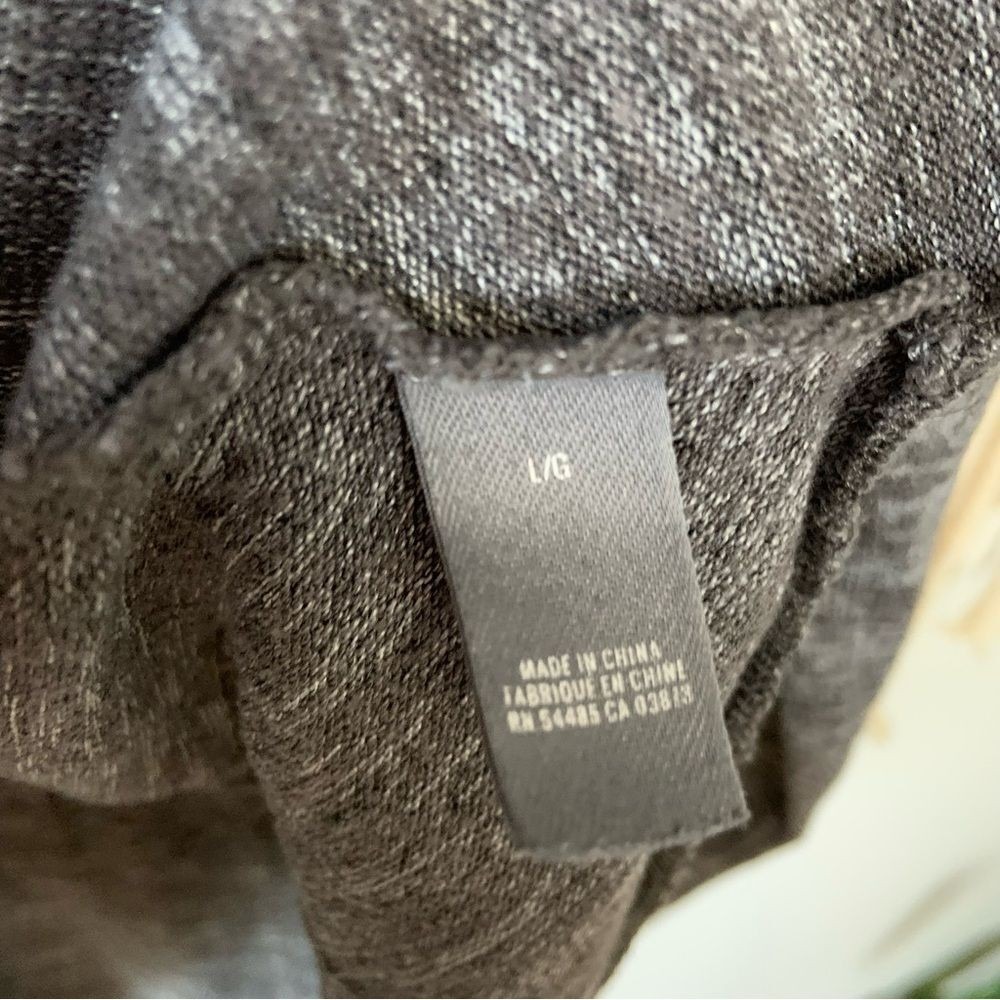 AERIE Women's V Neck Curved Hem Long Sleeved Top Grey Size Large - Picture 7 of 9